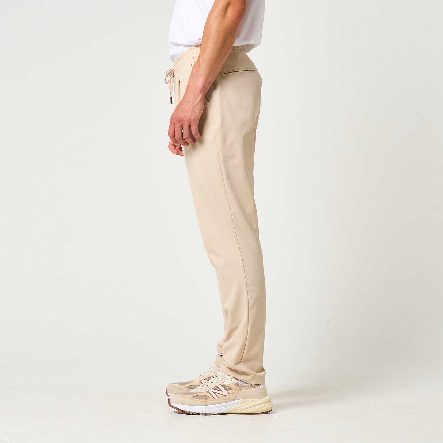 TECH PANTS SLIM FIT | BEIGE