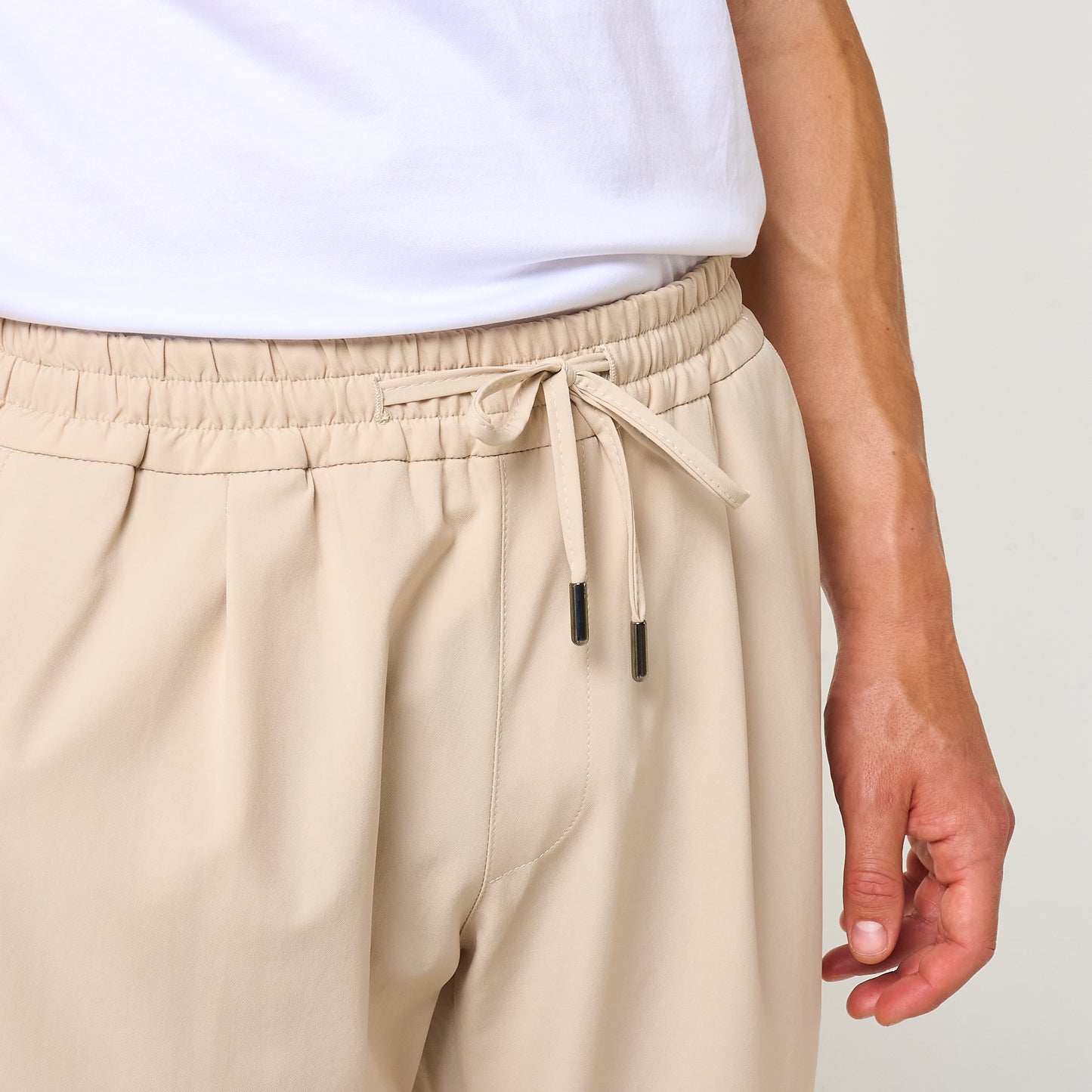 TECH PANTS SLIM FIT | BEIGE