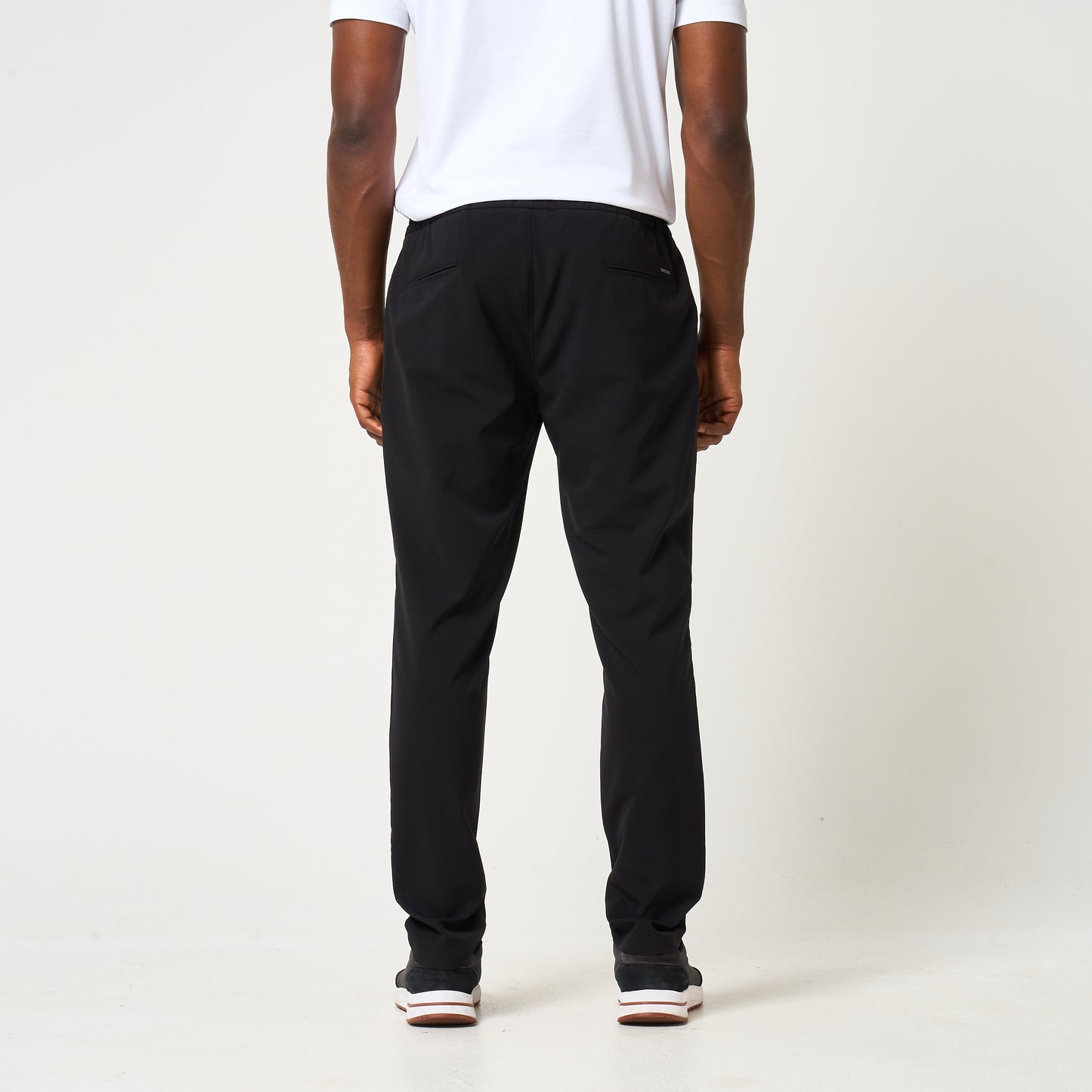 TECH PANTS SLIM FIT | BLACK