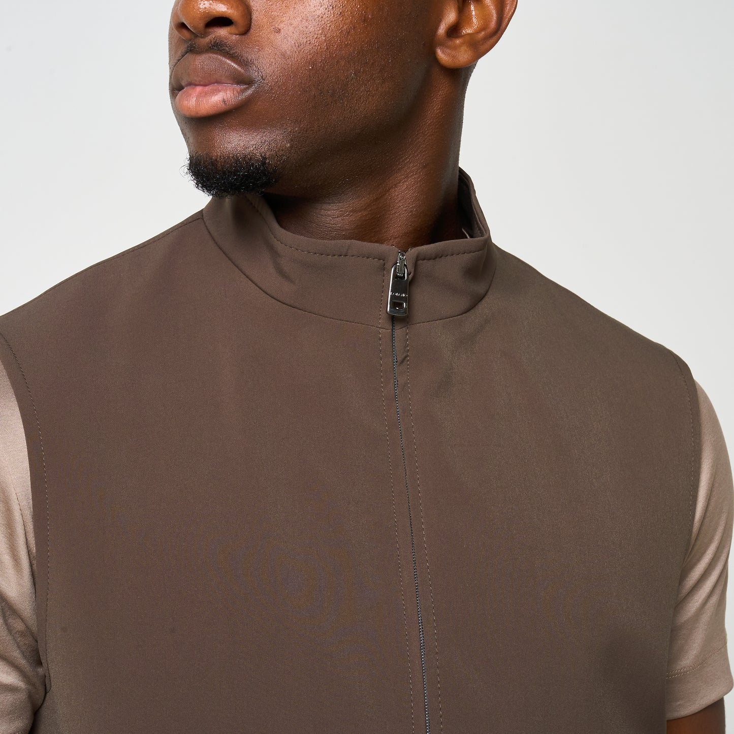 TECH GILET | KHAKI