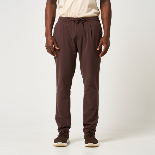TECH PANTS SLIM FIT | BROWN