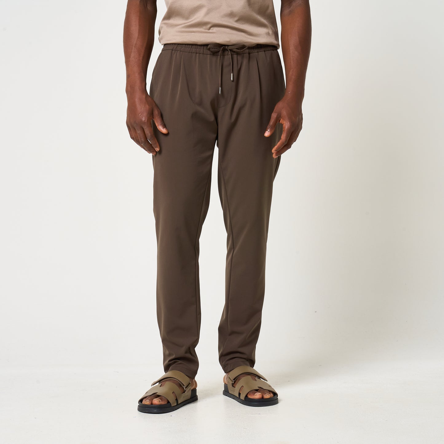 TECH PANTS SLIM FIT | KHAKI