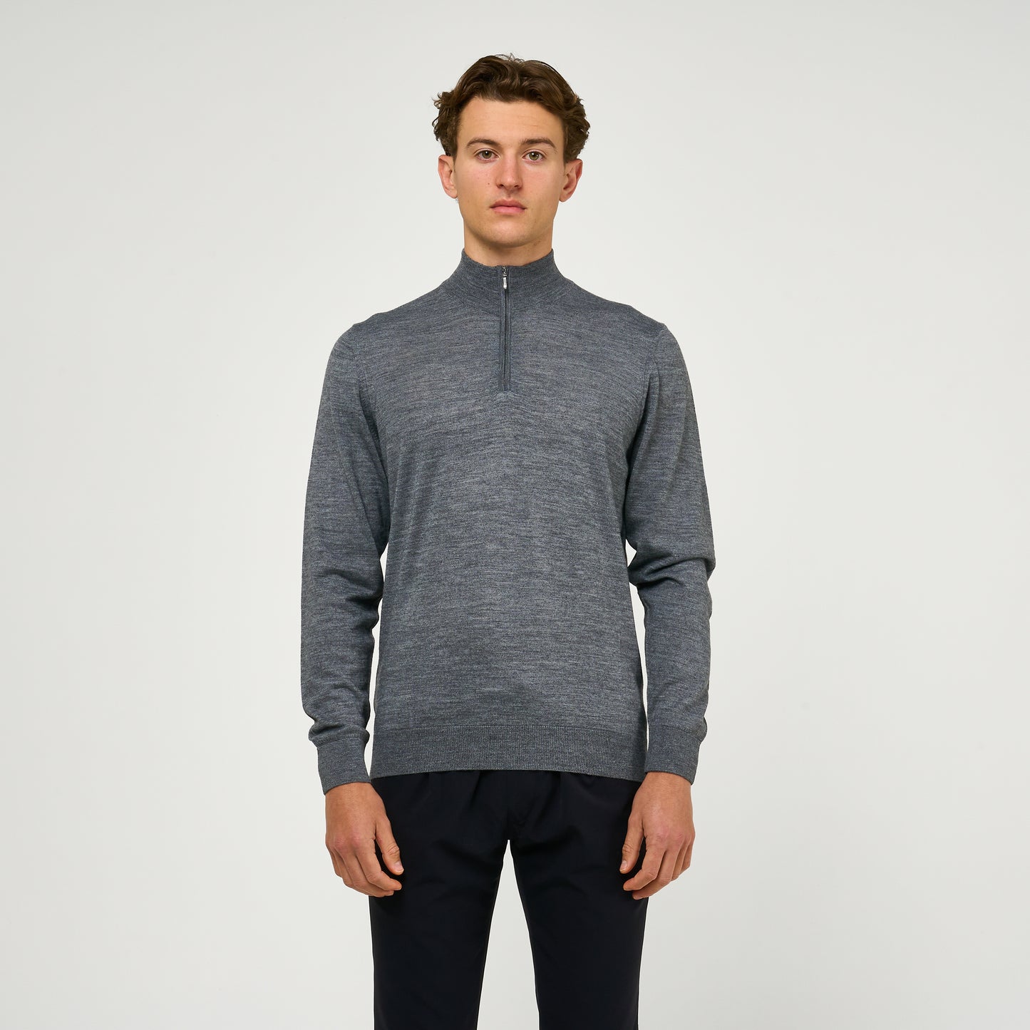 Extra Fine Wool Half Zip Grey